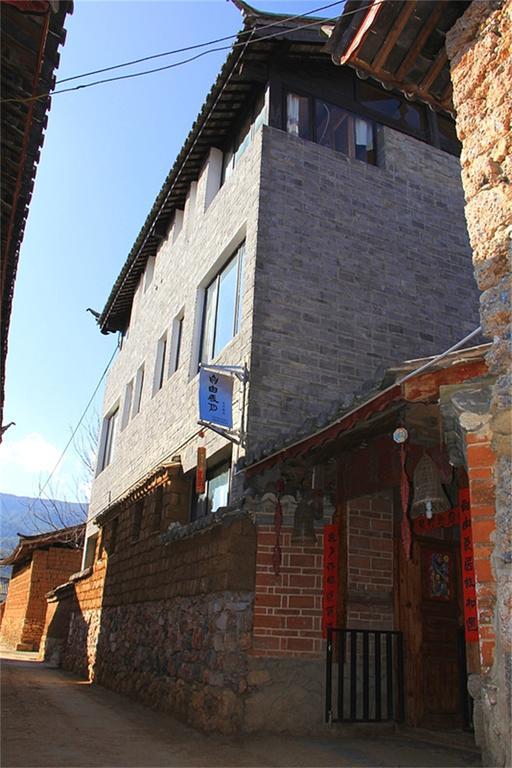 Lijiang Baisha Free Time Designed Hotel Exterior foto